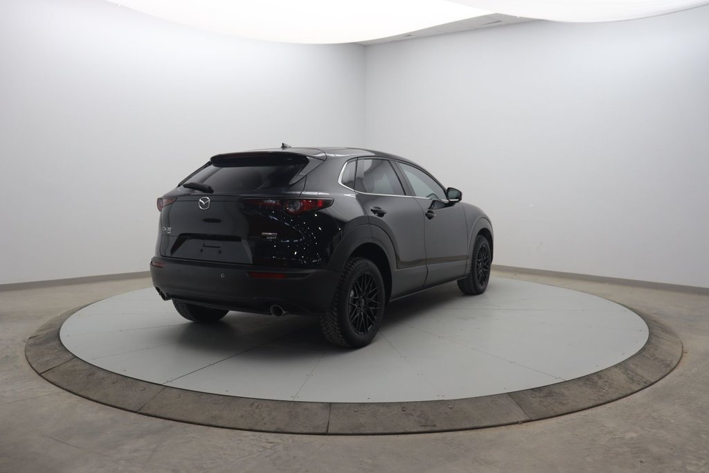 2022 Mazda CX-30 in Baie-Comeau, Quebec - 4 - w1024h768px