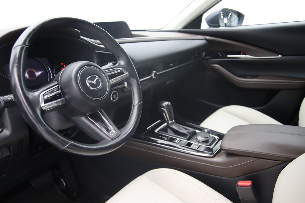 Mazda CX-30  2023 à Sept-Îles, Québec - 6 - w1024h768px
