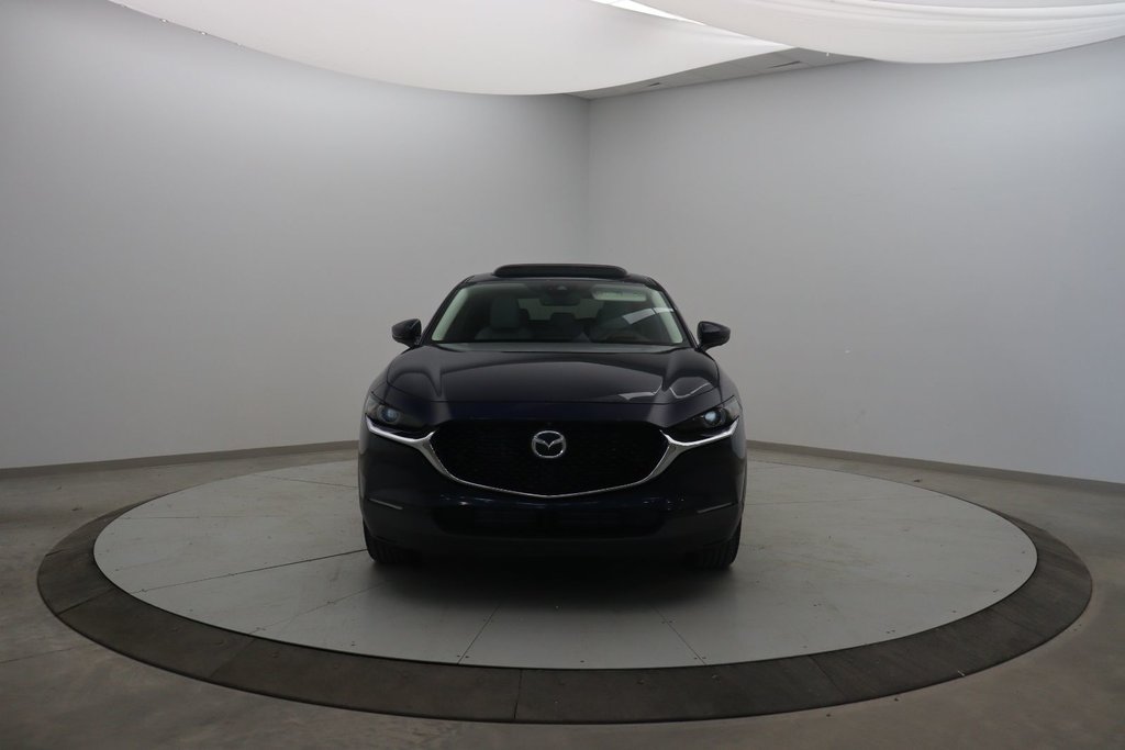 Mazda CX-30  2023 à Sept-Îles, Québec - 2 - w1024h768px