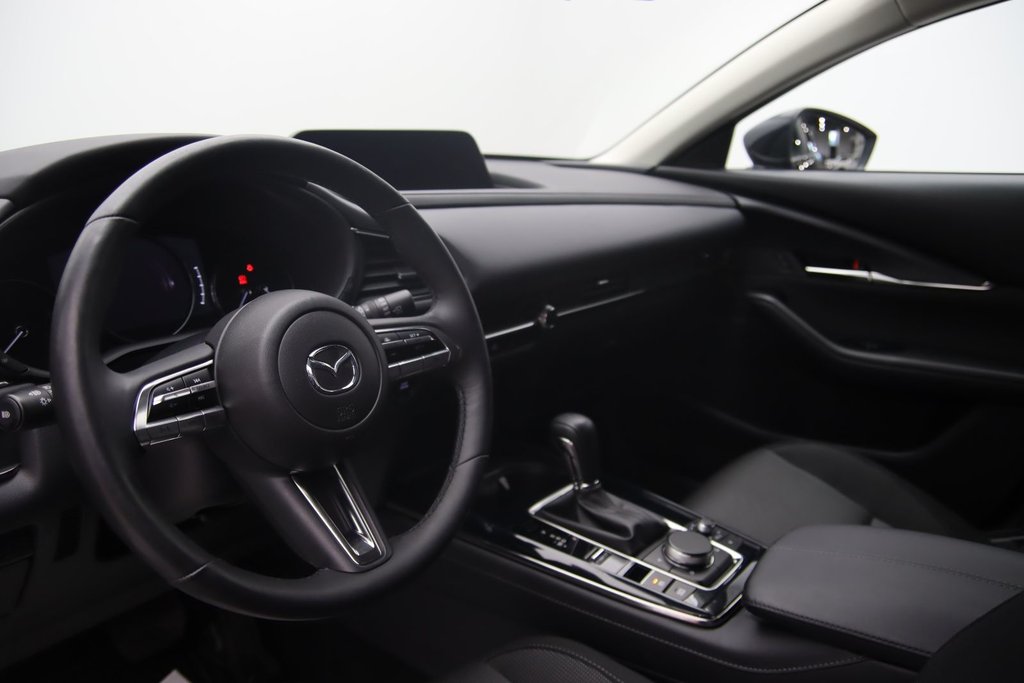2023 Mazda CX-30 GS in Jonquière, Quebec - 6 - w1024h768px