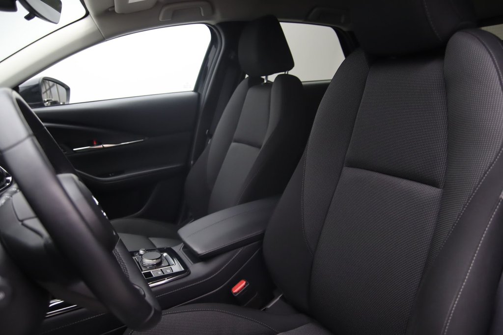 2023 Mazda CX-30 GS in Jonquière, Quebec - 7 - w1024h768px