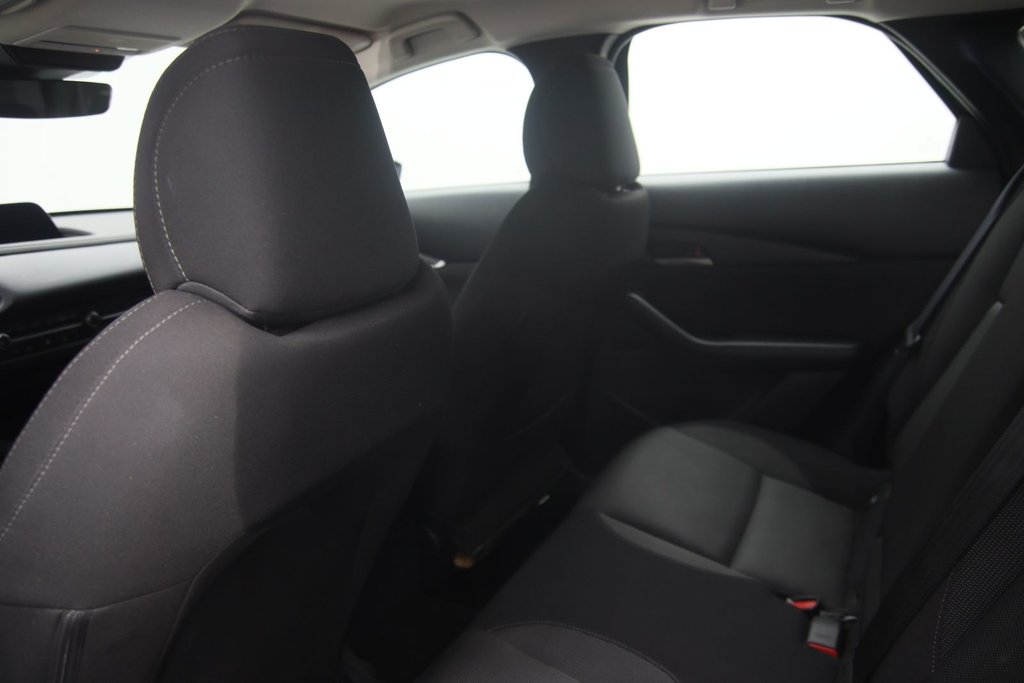 Mazda CX-30 GX 2023 à Chicoutimi, Québec - 8 - w1024h768px