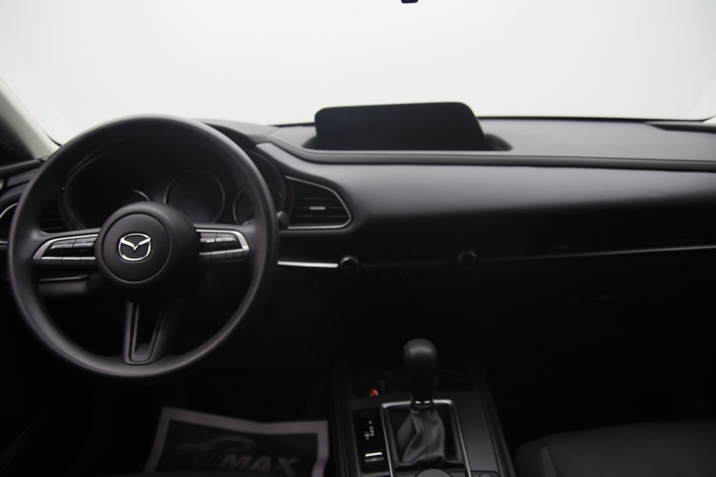 2023 Mazda CX-30 in Jonquière, Quebec - 10 - w1024h768px