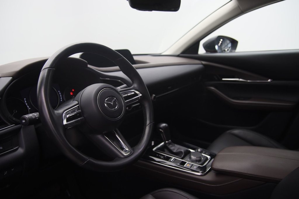 Mazda CX-30  2023 à Jonquière, Québec - 6 - w1024h768px