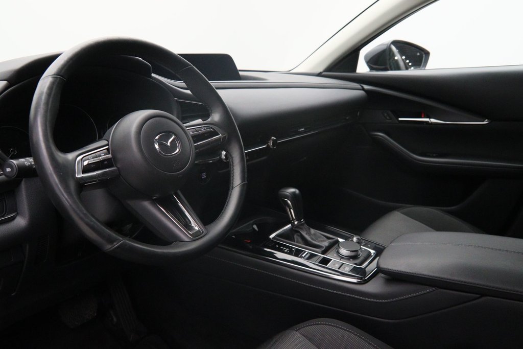 2023 Mazda CX-30 in Baie-Comeau, Quebec - 6 - w1024h768px