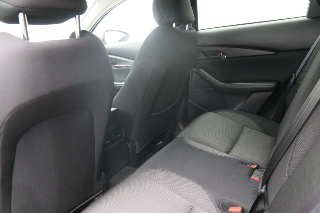 2023 Mazda CX-30 in Baie-Comeau, Quebec - 8 - w1024h768px