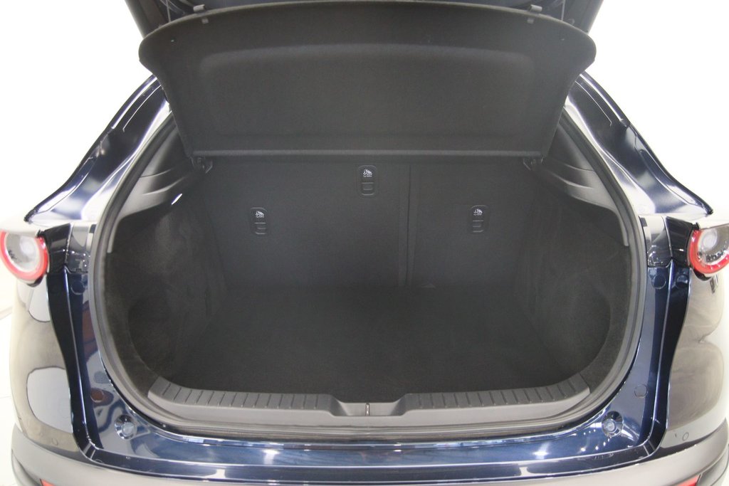 2024 Mazda CX-30 in Sept-Îles, Quebec - 19 - w1024h768px