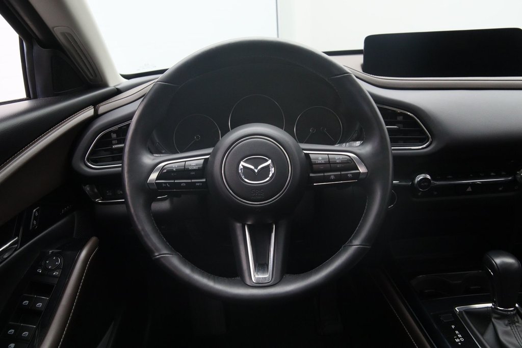2024 Mazda CX-30 in Sept-Îles, Quebec - 12 - w1024h768px