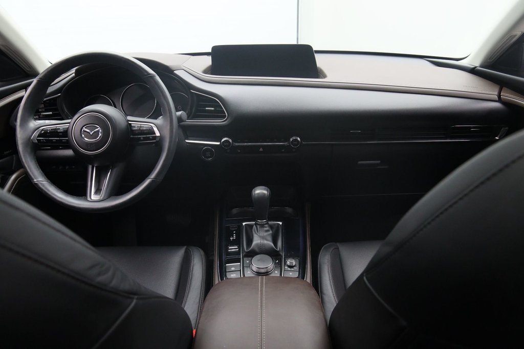 2024 Mazda CX-30 GT in Chicoutimi, Quebec - 11 - w1024h768px
