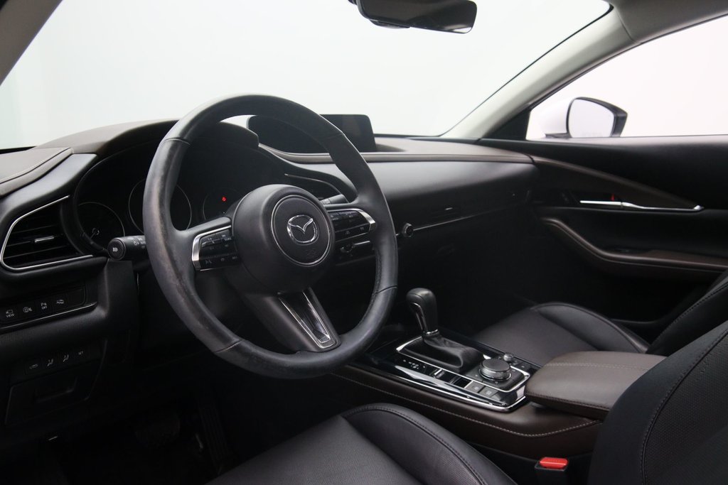 2024 Mazda CX-30 GT in Chicoutimi, Quebec - 7 - w1024h768px