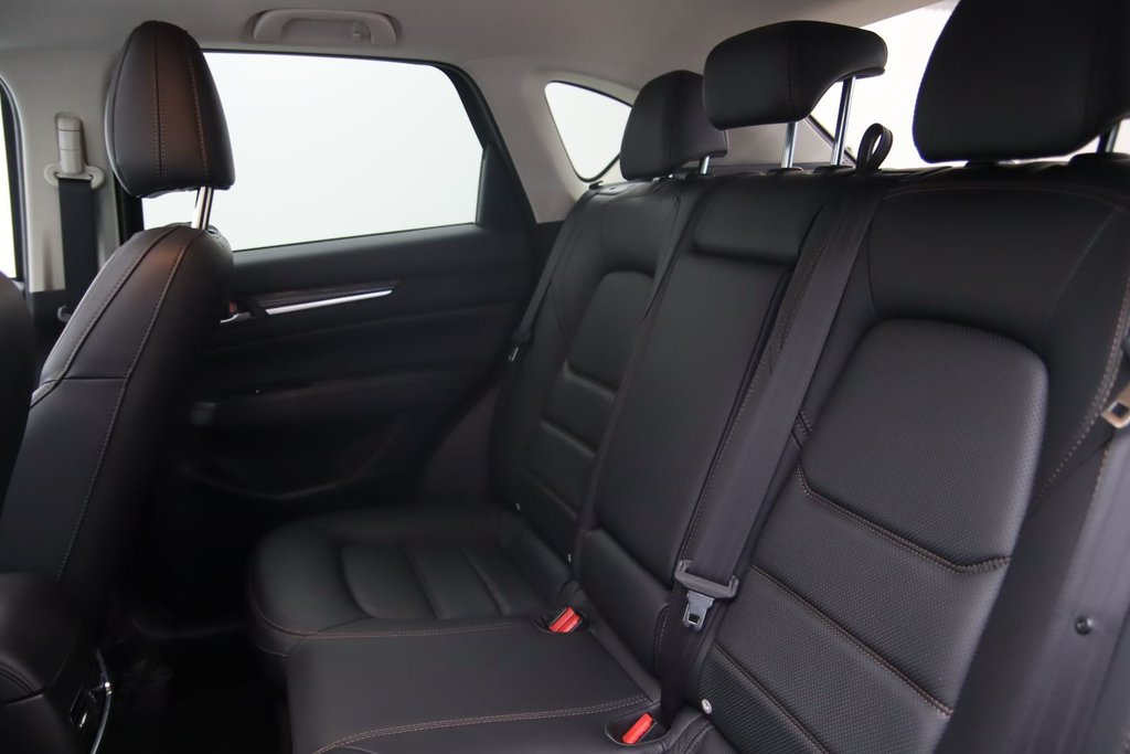 Mazda CX-5  2020 à Baie-Comeau, Québec - 10 - w1024h768px