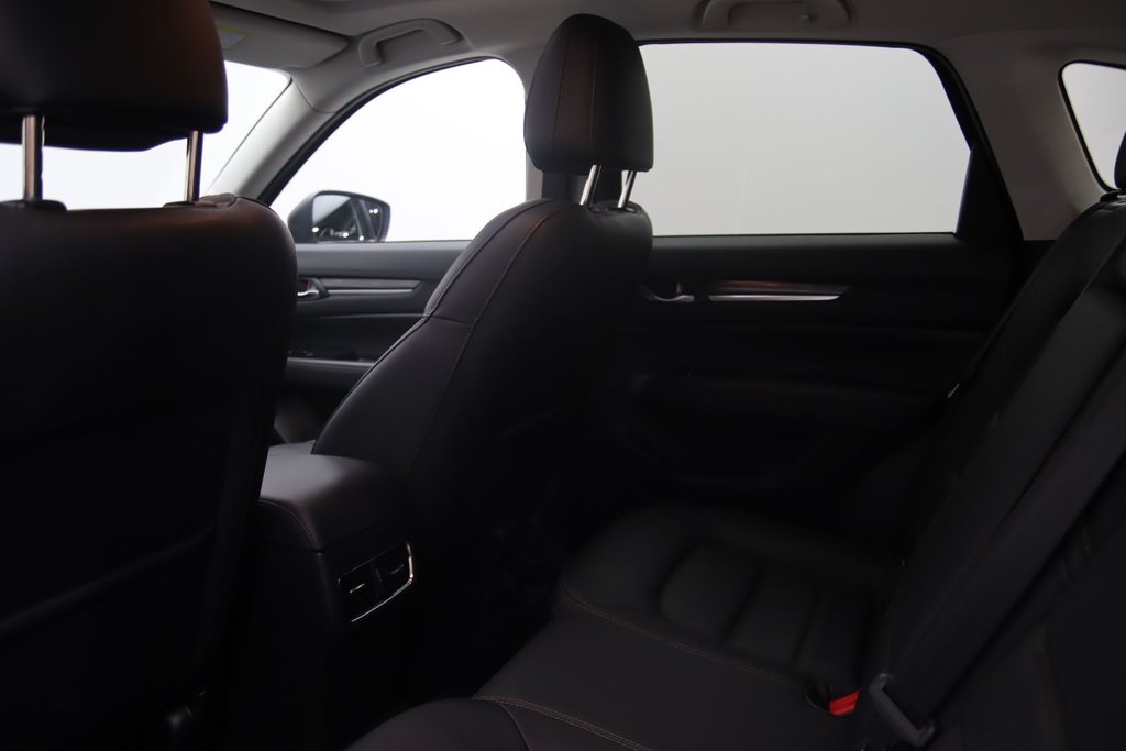 Mazda CX-5  2020 à Baie-Comeau, Québec - 9 - w1024h768px