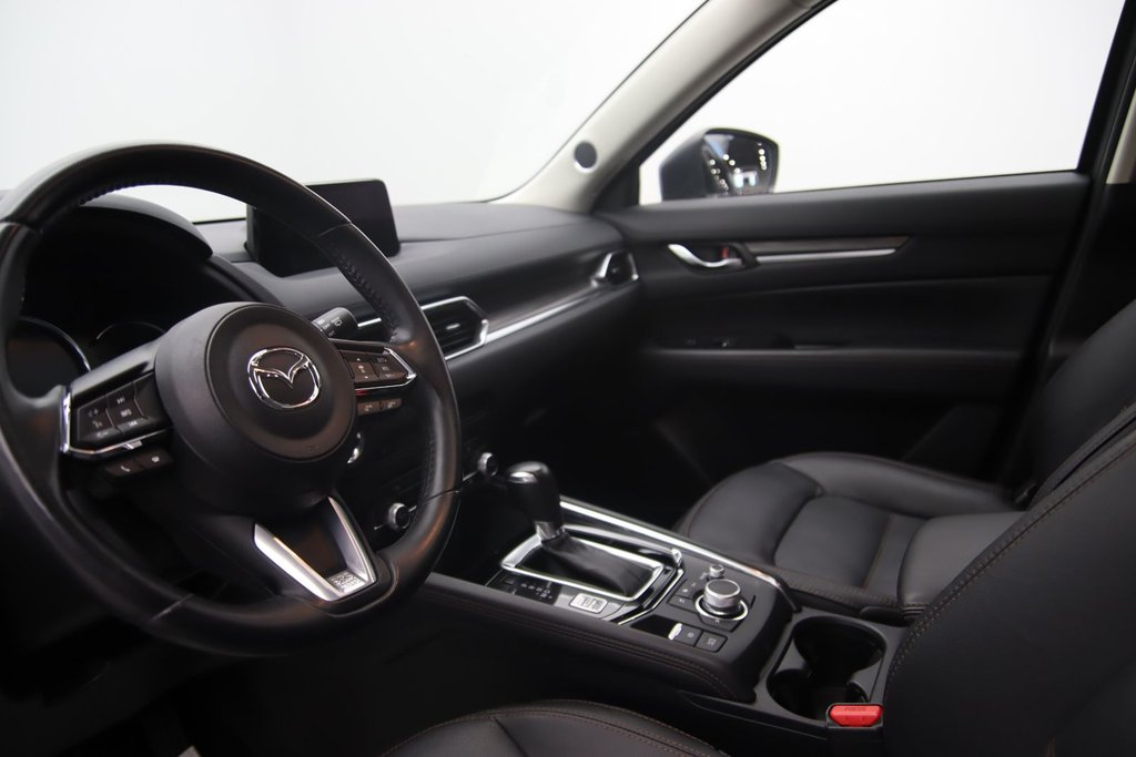 Mazda CX-5  2020 à Baie-Comeau, Québec - 6 - w1024h768px