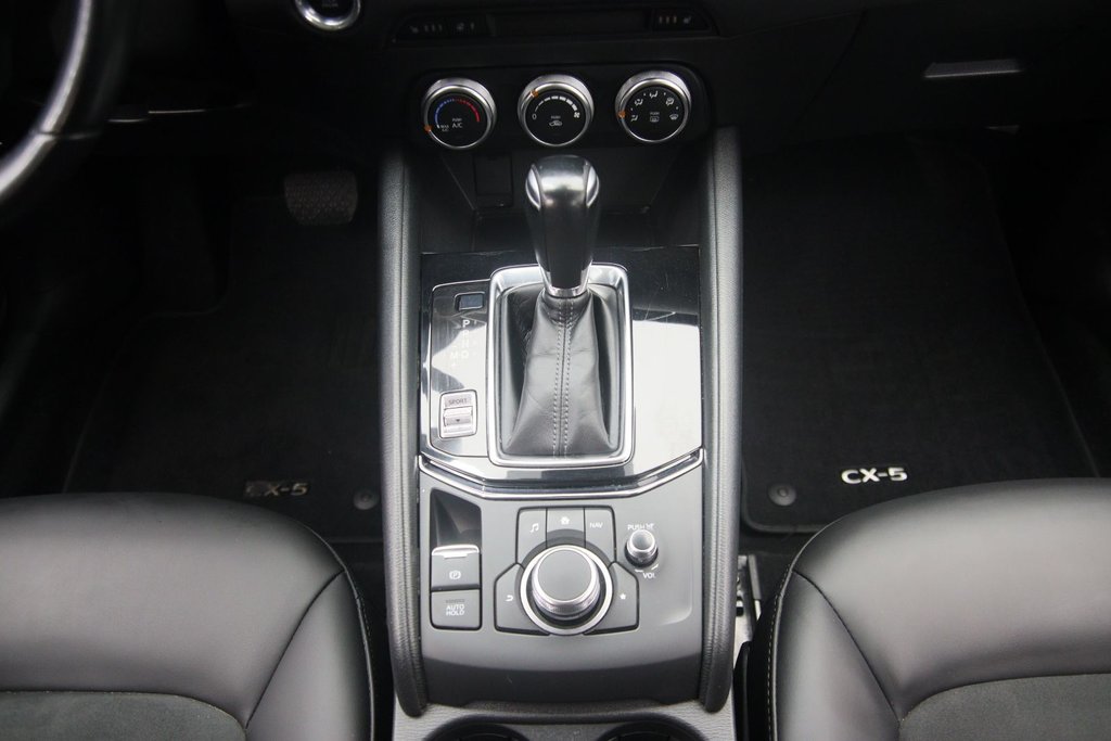 2020 Mazda CX-5 in Baie-Comeau, Quebec - 12 - w1024h768px