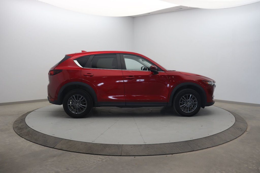 2020 Mazda CX-5 in Baie-Comeau, Quebec - 3 - w1024h768px