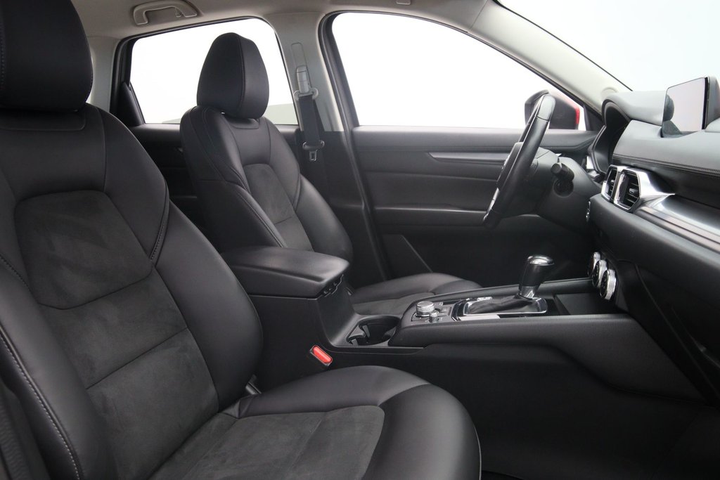 2020 Mazda CX-5 in Baie-Comeau, Quebec - 16 - w1024h768px