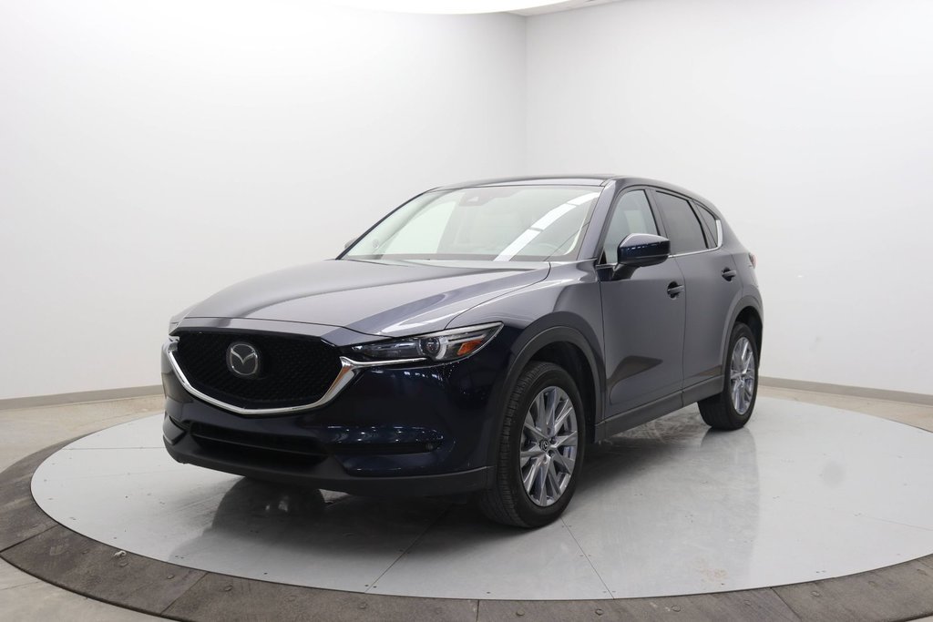 2021 Mazda CX-5 in Sept-Îles, Quebec - 1 - w1024h768px