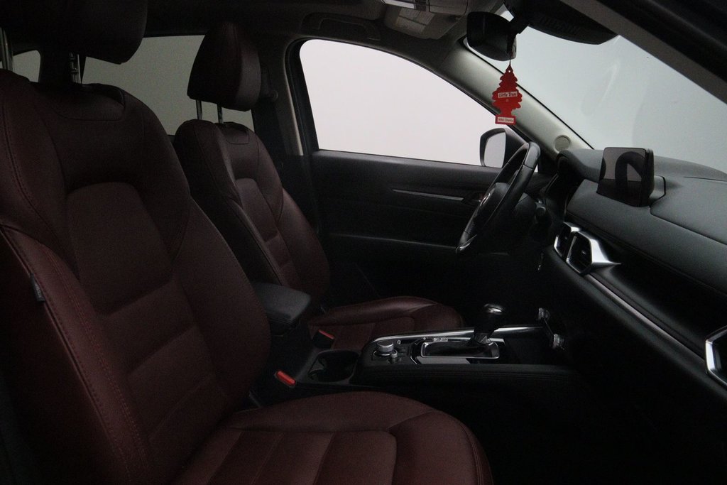 2021 Mazda CX-5 in Jonquière, Quebec - 15 - w1024h768px