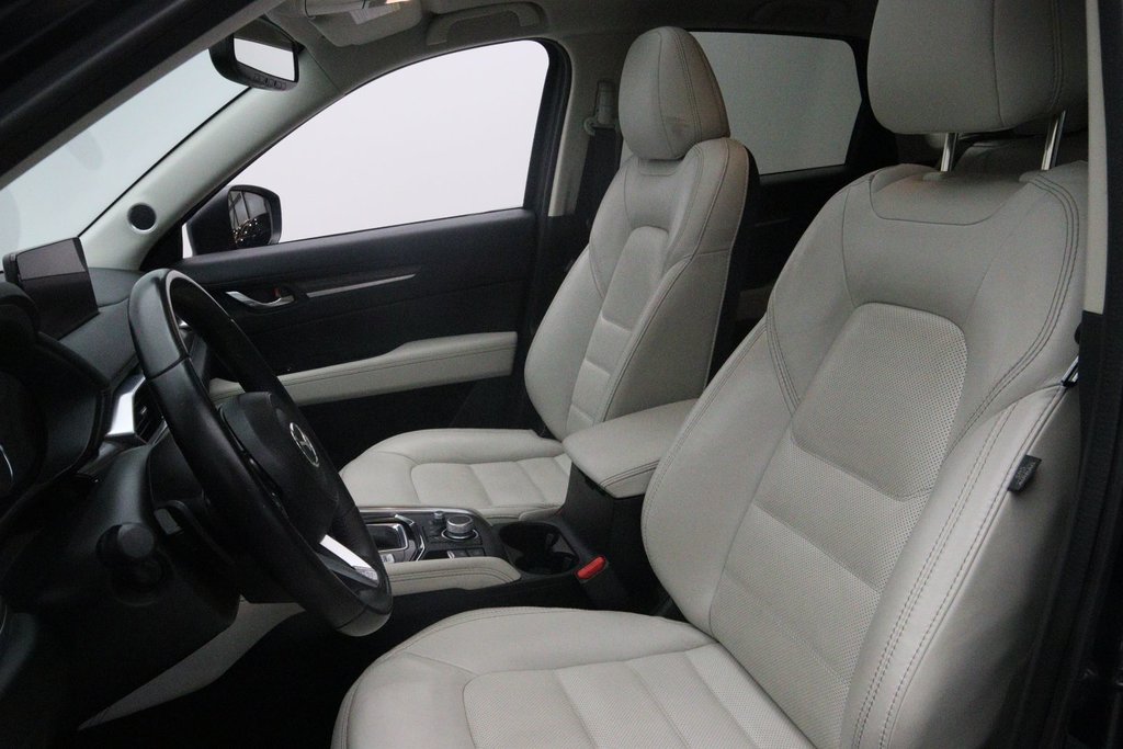 2021 Mazda CX-5 in Jonquière, Quebec - 7 - w1024h768px