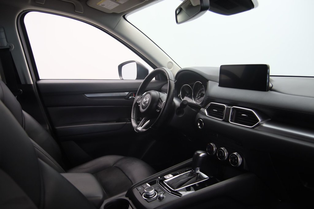 2021 Mazda CX-5 GS in Chicoutimi, Quebec - 16 - w1024h768px