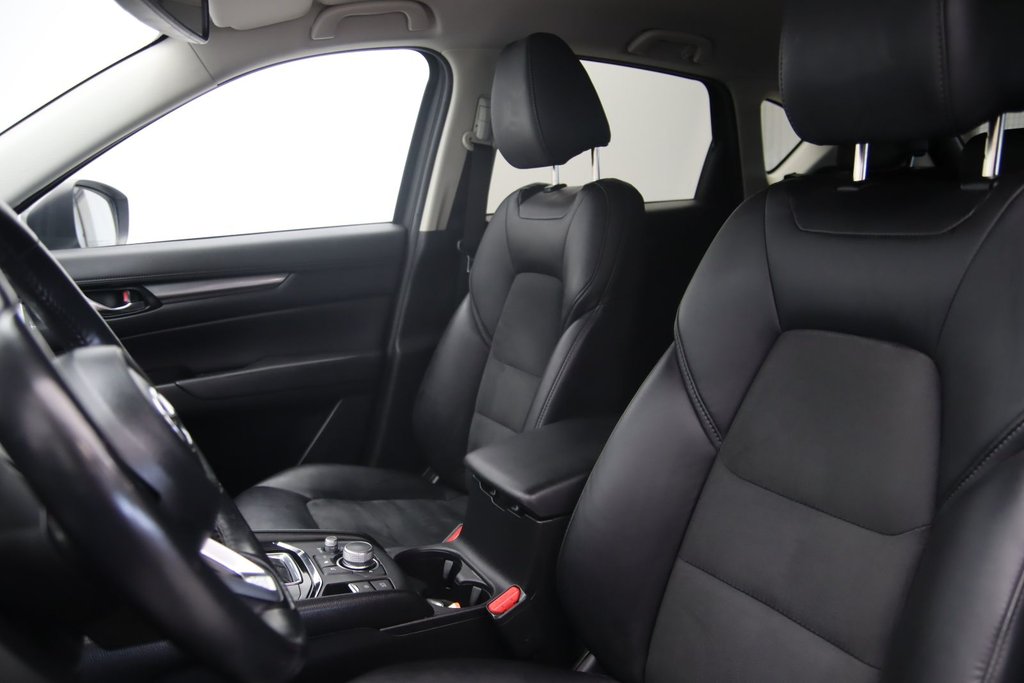 2021 Mazda CX-5 in Baie-Comeau, Quebec - 7 - w1024h768px