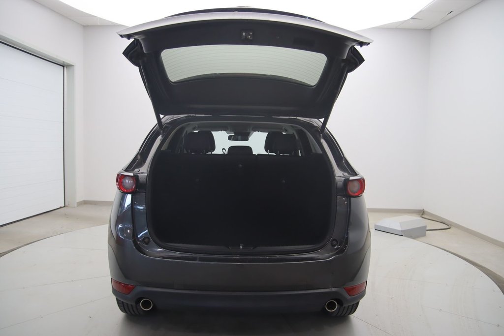 2021 Mazda CX-5 in Baie-Comeau, Quebec - 17 - w1024h768px