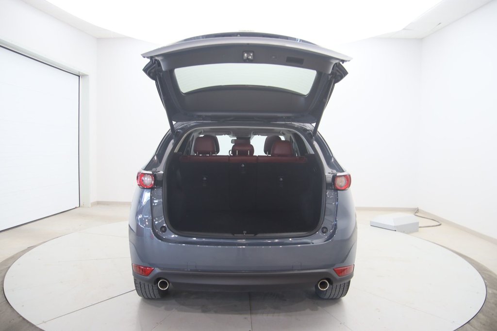 2021 Mazda CX-5 in Jonquière, Quebec - 17 - w1024h768px