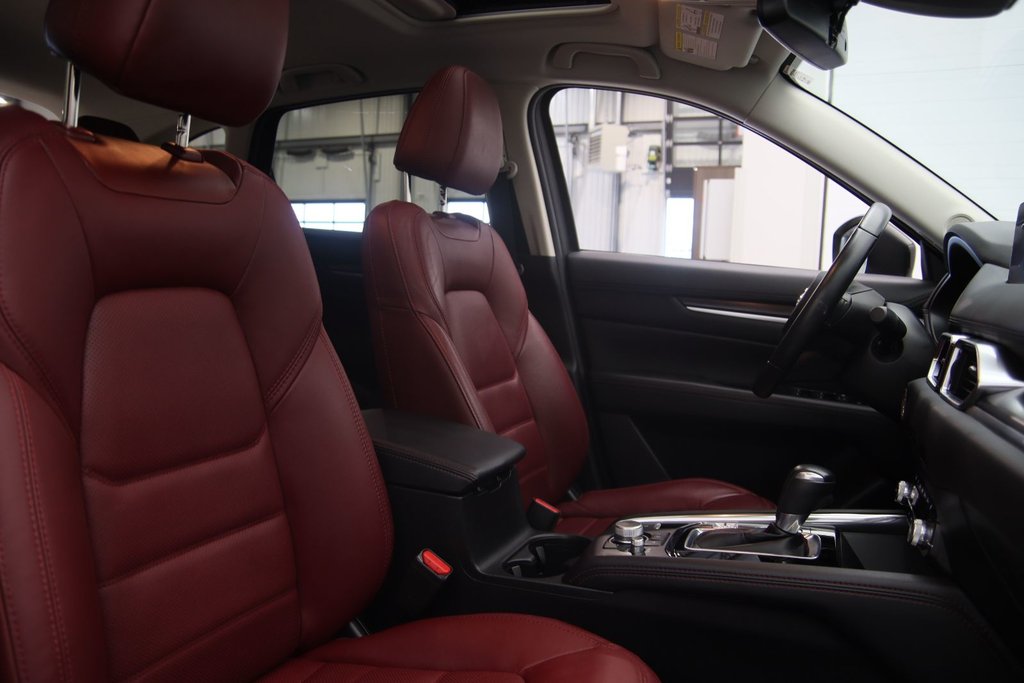 2021 Mazda CX-5 in Jonquière, Quebec - 15 - w1024h768px