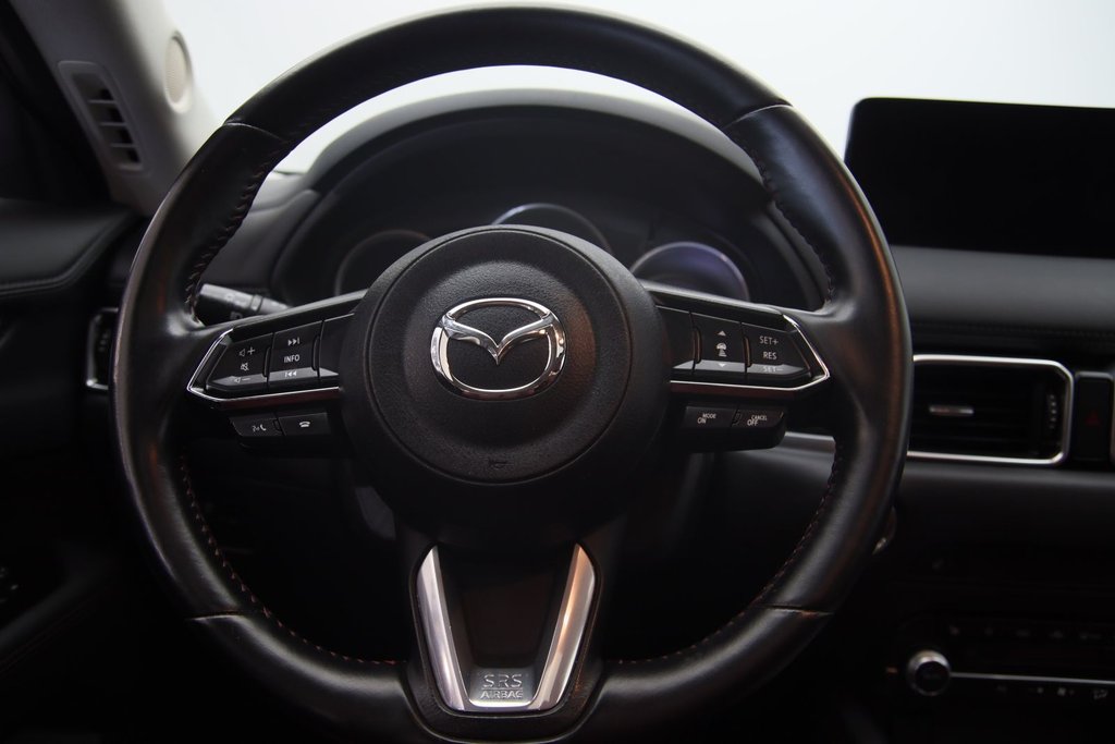 2021 Mazda CX-5 in Jonquière, Quebec - 11 - w1024h768px