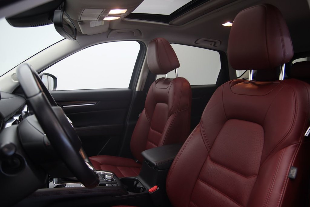 2021 Mazda CX-5 in Jonquière, Quebec - 7 - w1024h768px