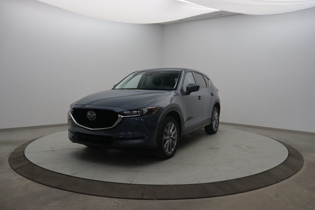 Mazda CX-5  2021 à Sept-Îles, Québec - 1 - w1024h768px