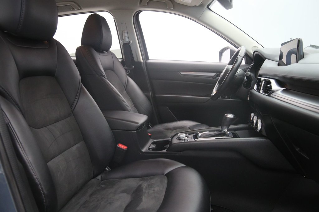 2021 Mazda CX-5 in Sept-Îles, Quebec - 16 - w1024h768px