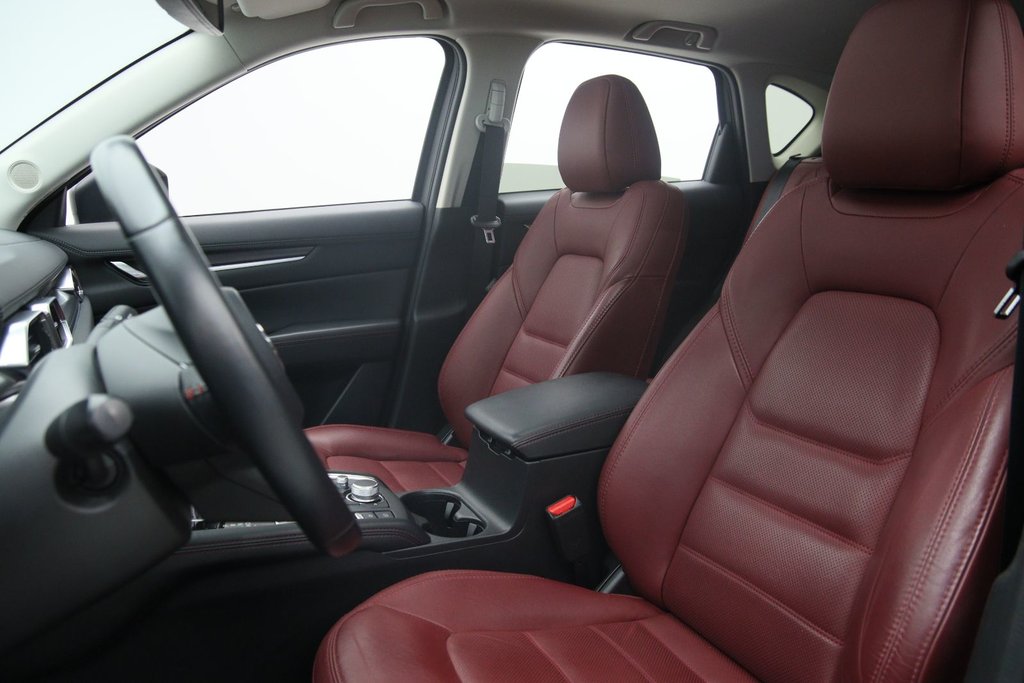 2021 Mazda CX-5 in Sept-Îles, Quebec - 6 - w1024h768px