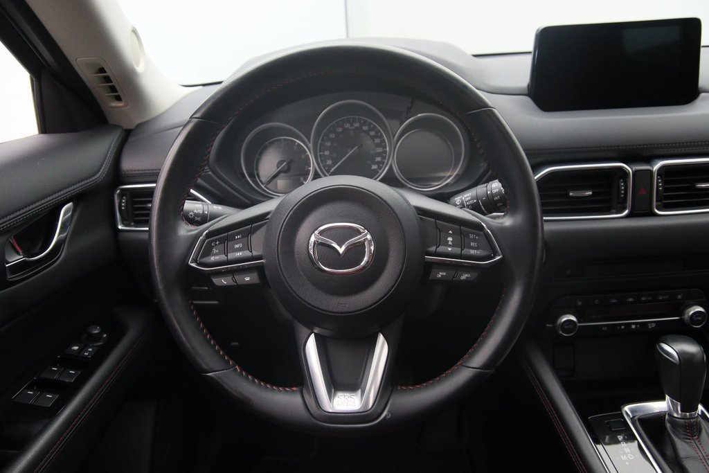 2021 Mazda CX-5 in Sept-Îles, Quebec - 12 - w1024h768px
