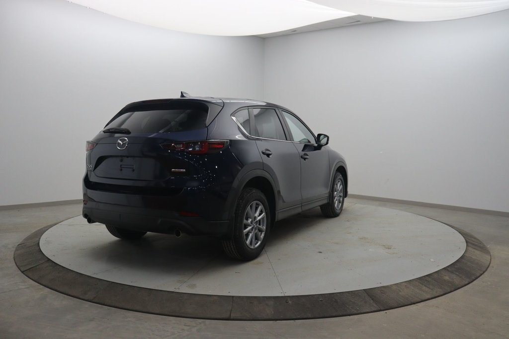 Mazda CX-5  2022 à Jonquière, Québec - 4 - w1024h768px
