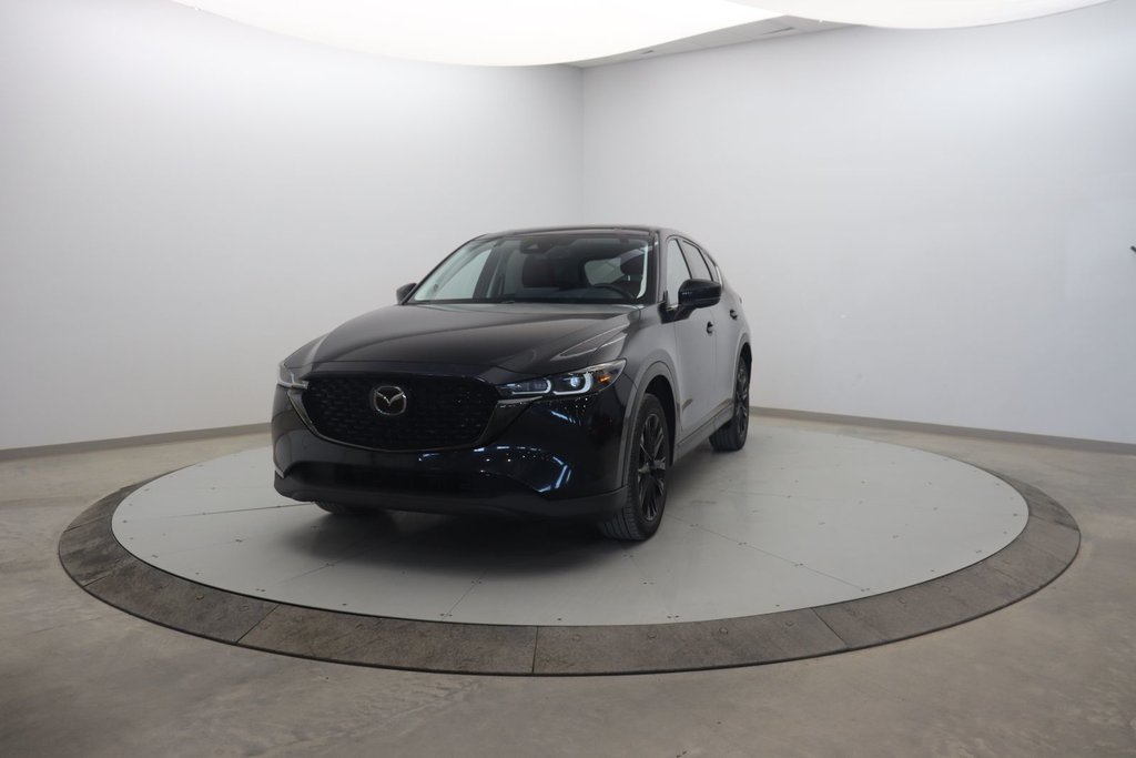 2022 Mazda CX-5 in Baie-Comeau, Quebec - 1 - w1024h768px