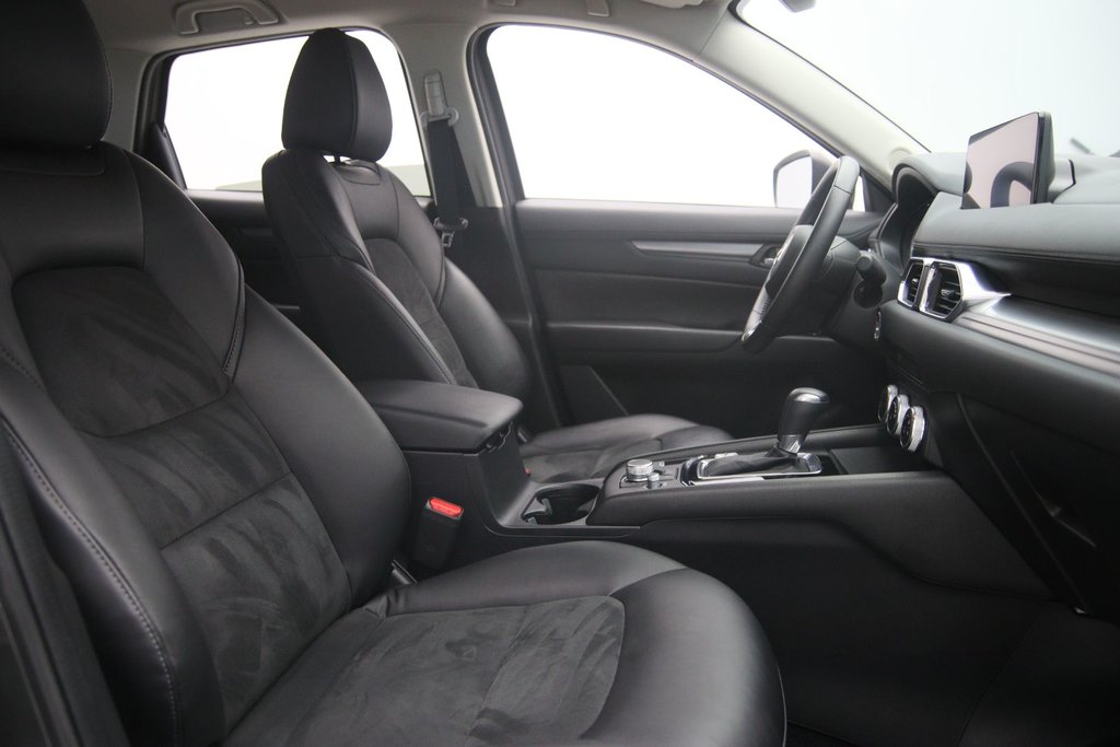 2022 Mazda CX-5 in Sept-Îles, Quebec - 16 - w1024h768px