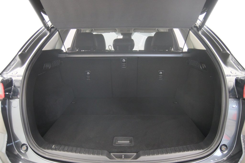 2022 Mazda CX-5 in Sept-Îles, Quebec - 18 - w1024h768px
