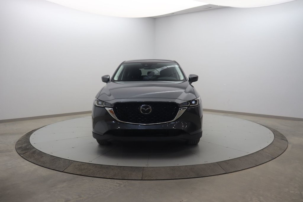 2022 Mazda CX-5 in Sept-Îles, Quebec - 2 - w1024h768px