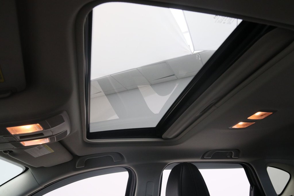 2022 Mazda CX-5 in Sept-Îles, Quebec - 8 - w1024h768px