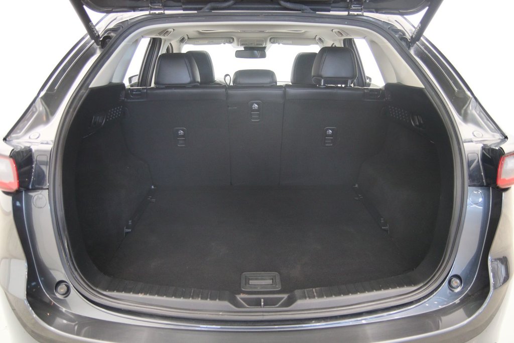 2022 Mazda CX-5 in Sept-Îles, Quebec - 19 - w1024h768px