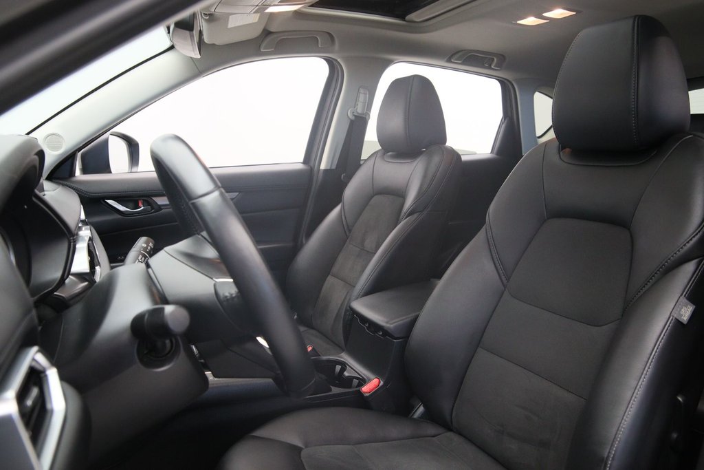 2022 Mazda CX-5 in Sept-Îles, Quebec - 6 - w1024h768px