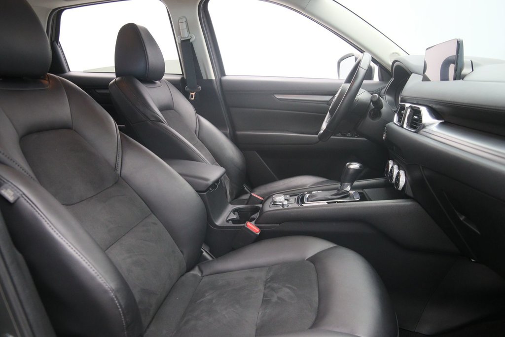 2022 Mazda CX-5 in Sept-Îles, Quebec - 16 - w1024h768px