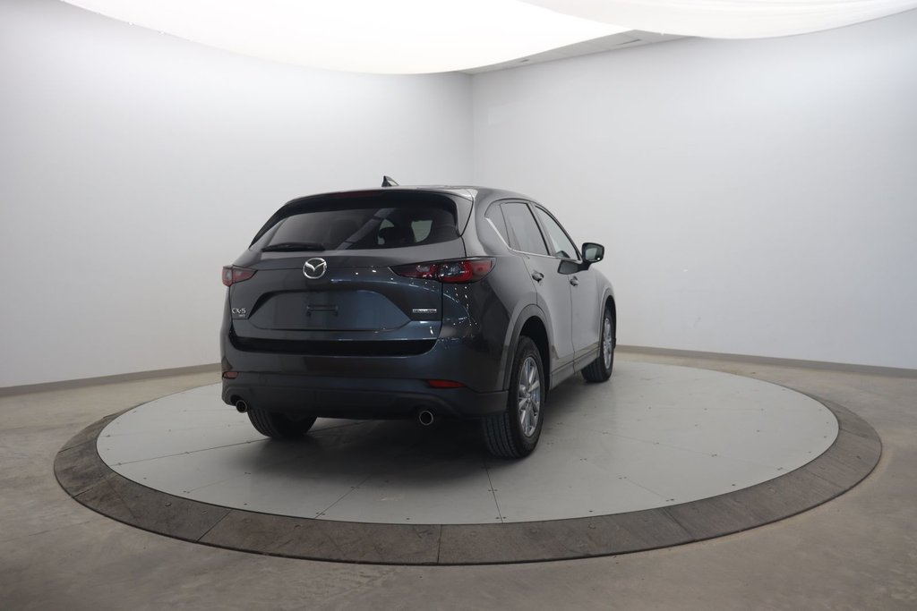 2022 Mazda CX-5 in Sept-Îles, Quebec - 4 - w1024h768px