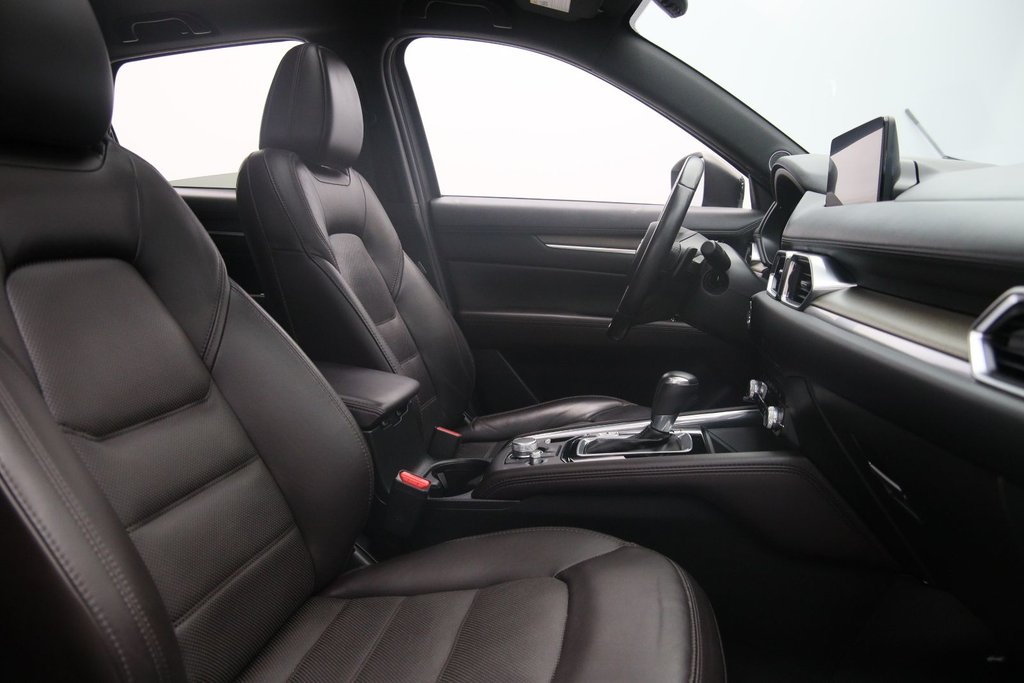 Mazda CX-5 Signature 2022 à Chicoutimi, Québec - 17 - w1024h768px