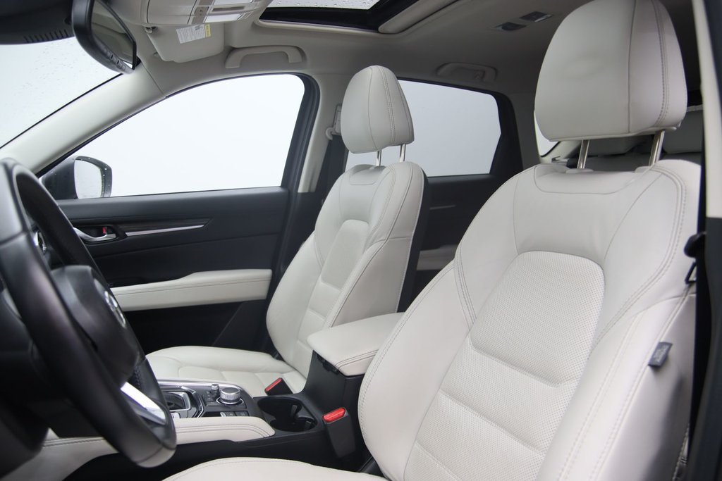 2023 Mazda CX-5 in Jonquière, Quebec - 7 - w1024h768px