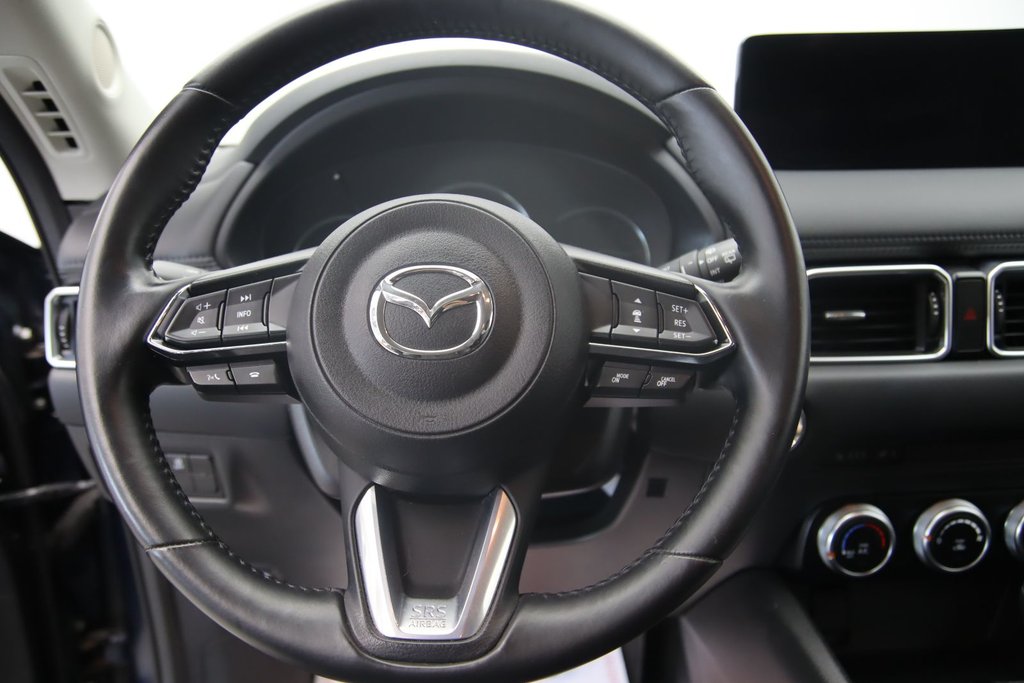 2023 Mazda CX-5 in Baie-Comeau, Quebec - 11 - w1024h768px