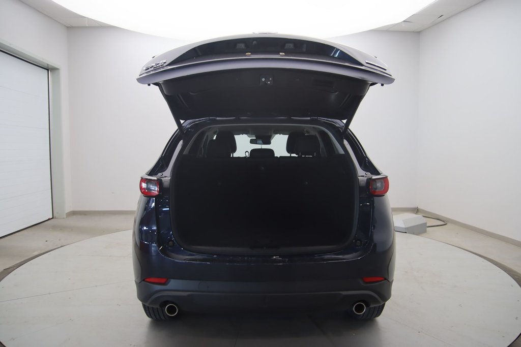 2023 Mazda CX-5 in Baie-Comeau, Quebec - 17 - w1024h768px