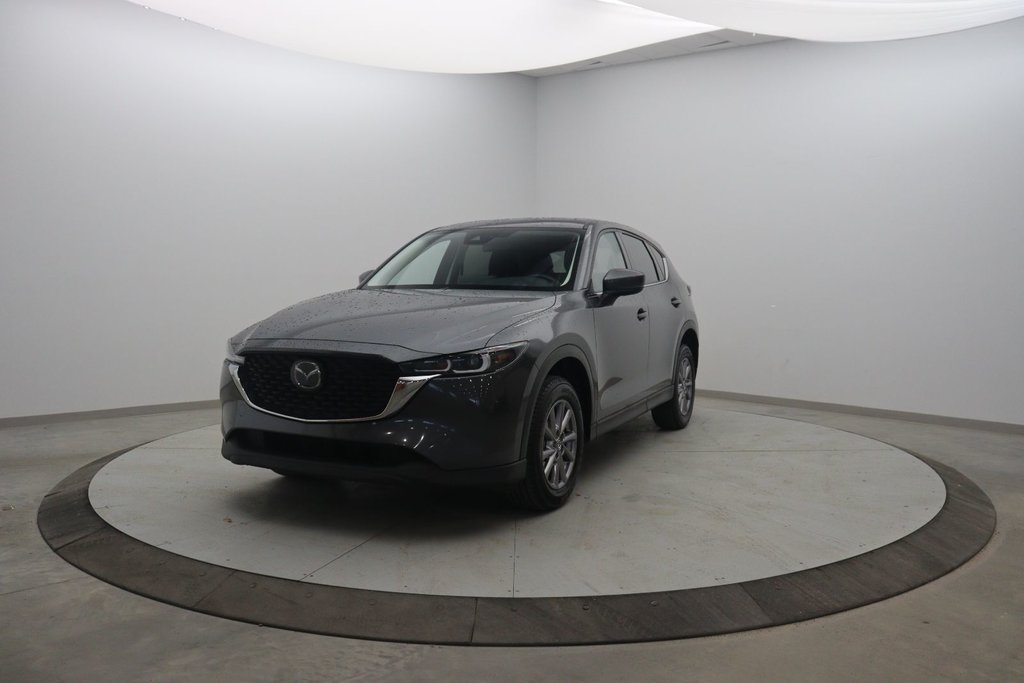 Mazda CX-5  2023 à Jonquière, Québec - 1 - w1024h768px