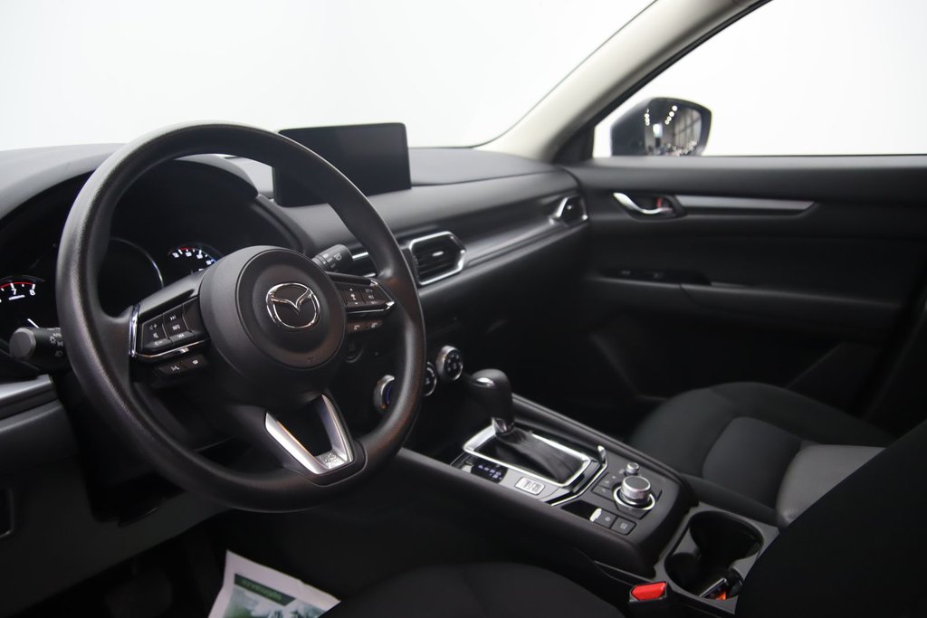 Mazda CX-5  2023 à Jonquière, Québec - 6 - w1024h768px